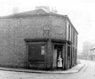 View: c02757 Macclesfield: Bank Street, corner shop