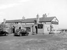 View: c03028 Ellesmere Port: Canal Tavern 	