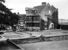 View: c04914 Gawsworth: The courtyard, Gawsworth Hall